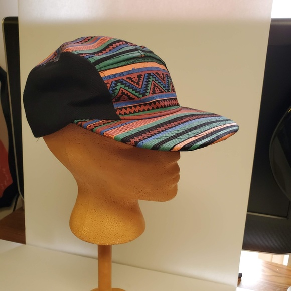 Stripped Carbon Elements Snap Back Hat. Like new! - Picture 2 of 6